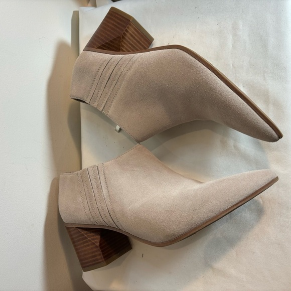 FRANCO SARTO Sz 9 Takoma Booties Low Top Pointy Toes Western Styling Boots - Picture 5 of 11